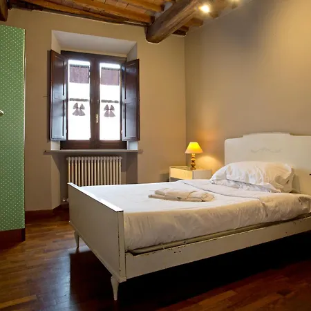 Casa Del Sensale * ルッカ